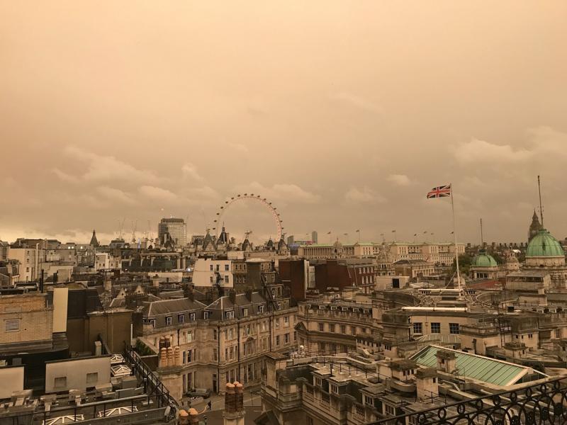 Blick vom Roof des Trafalgar Hotels